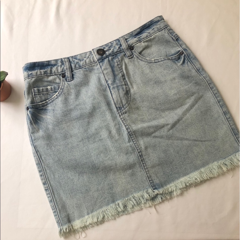 O’Neill Denim Skirt - size 5